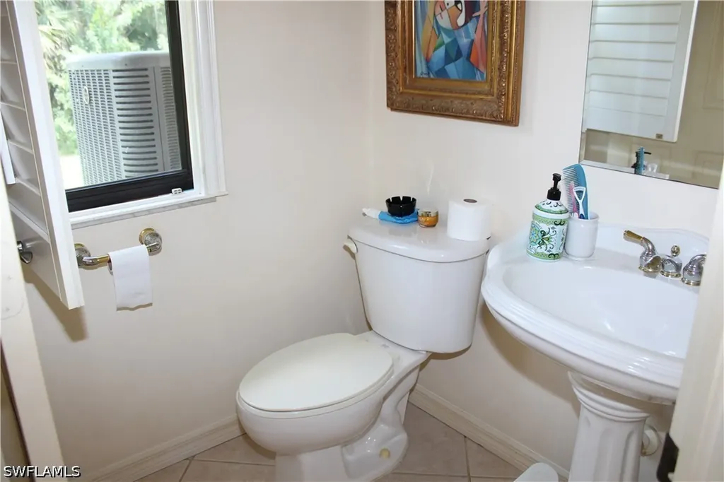 461 33rd Avenue NE Naples FL 34120