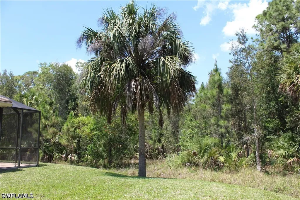 461 33rd Avenue NE Naples FL 34120