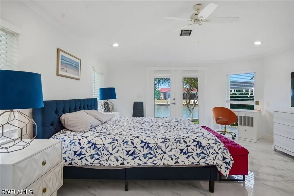 455 Bayside Avenue Naples FL 34108
