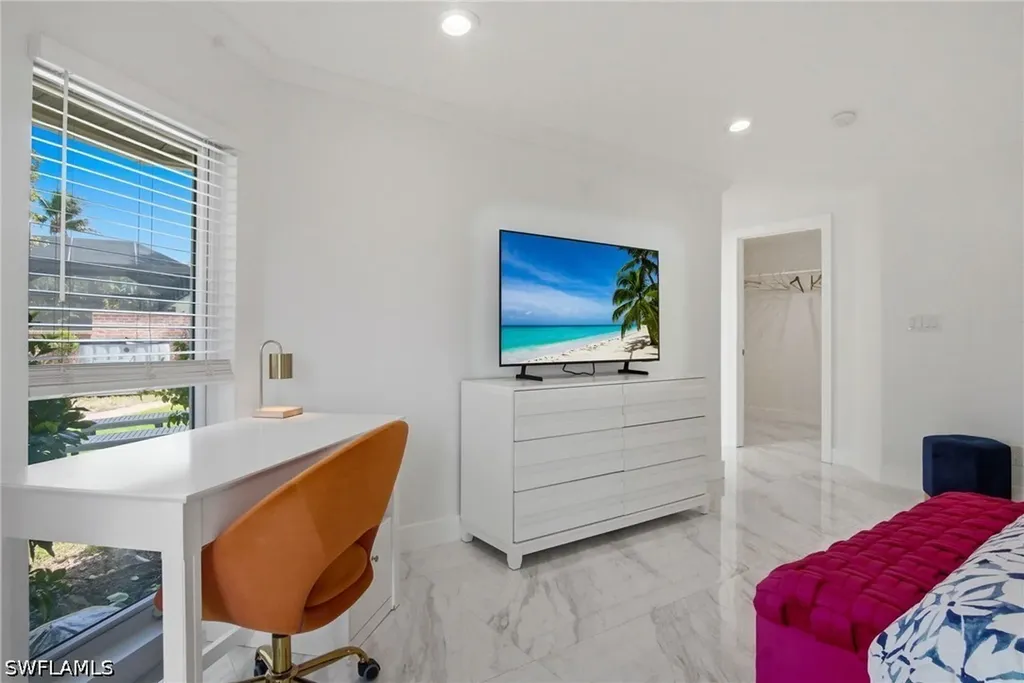 455 Bayside Avenue Naples FL 34108