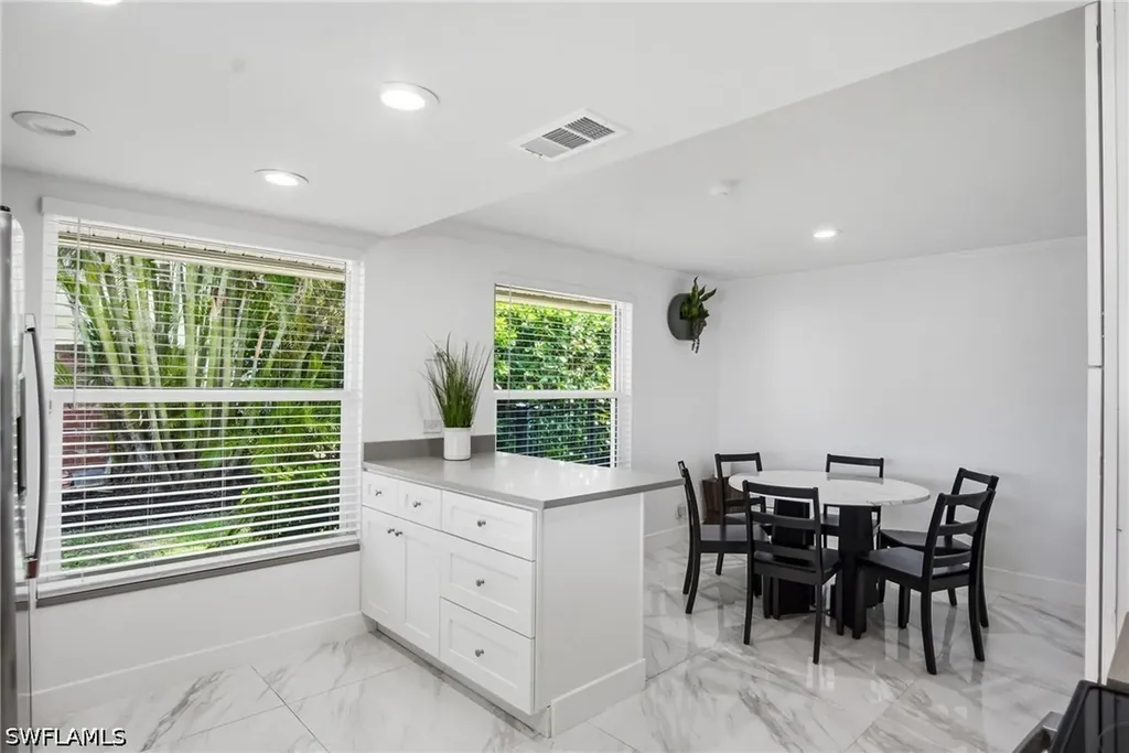 455 Bayside Avenue Naples FL 34108
