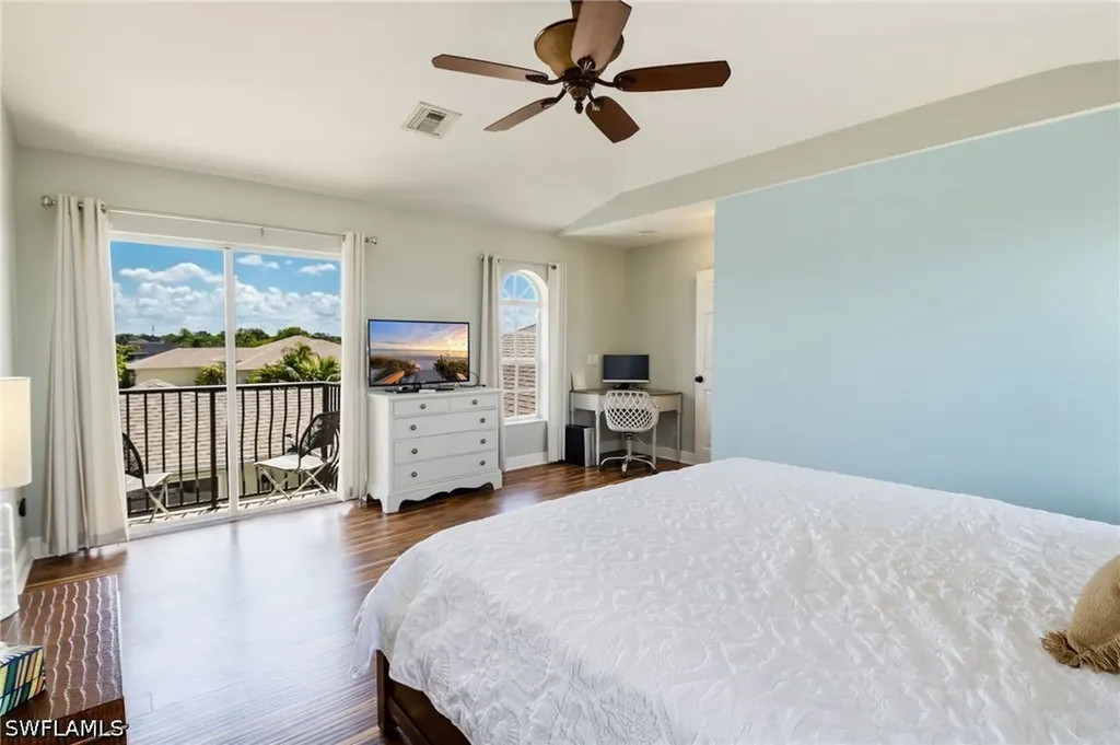2534 NE 20th Court Cape Coral FL 33909