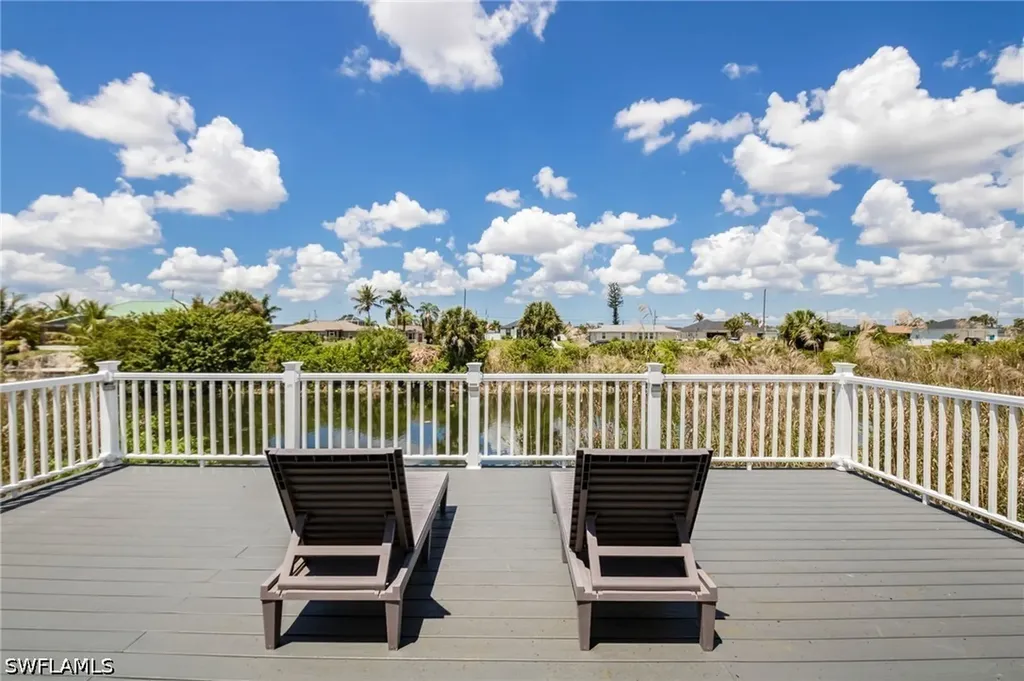 2534 NE 20th Court Cape Coral FL 33909