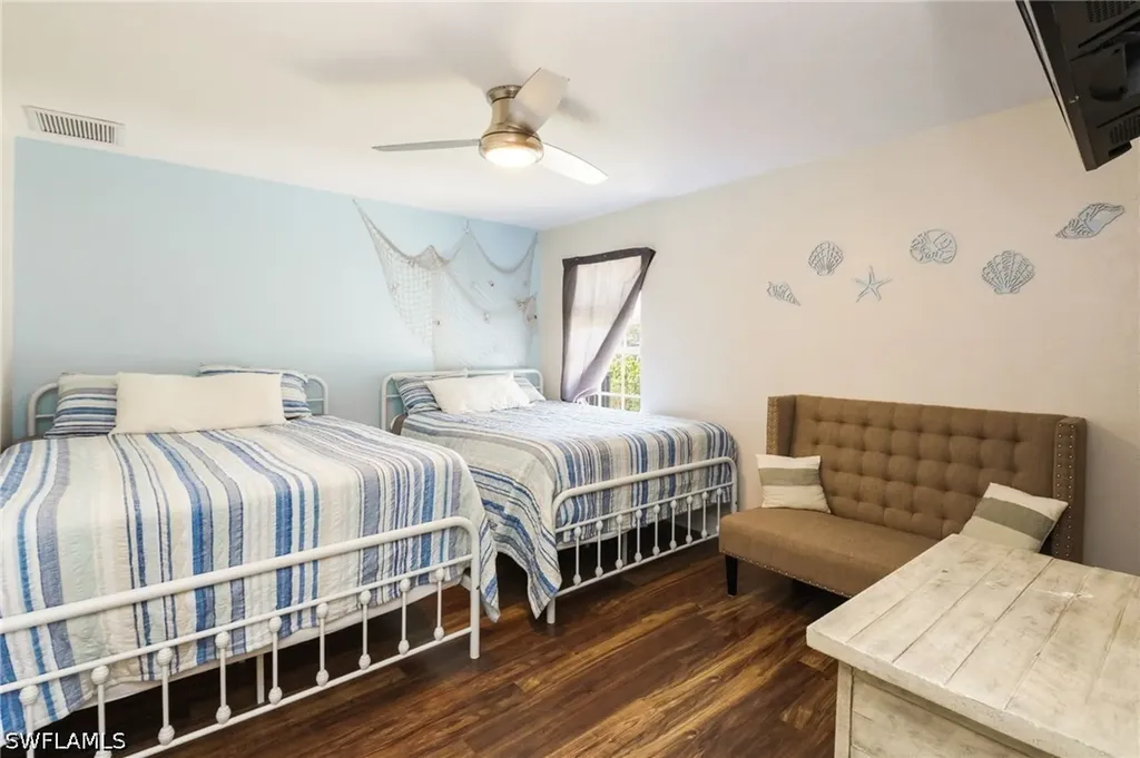 2534 NE 20th Court Cape Coral FL 33909
