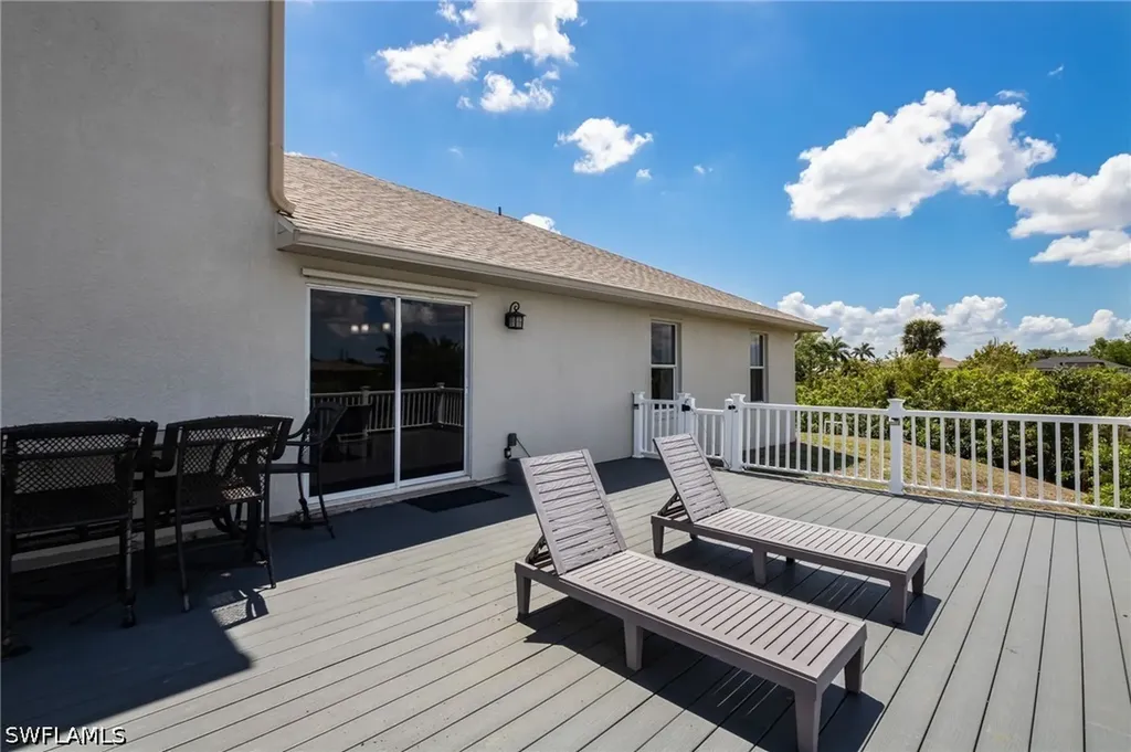 2534 NE 20th Court Cape Coral FL 33909