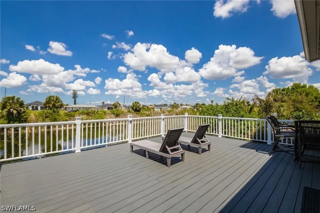 2534 NE 20th Court Cape Coral FL 33909