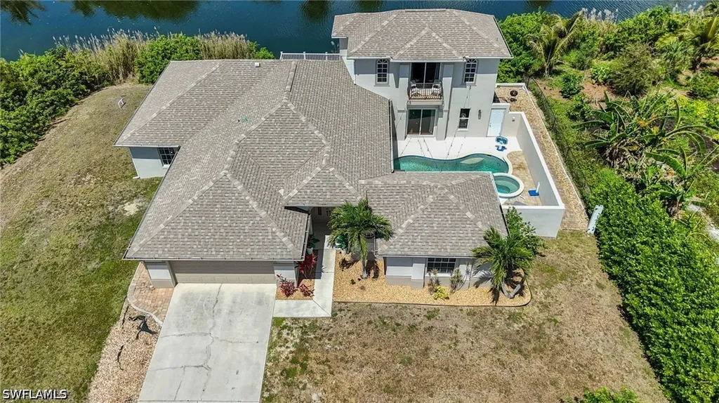 2534 NE 20th Court Cape Coral FL 33909