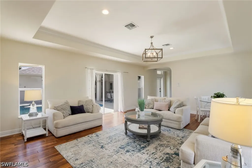 2534 NE 20th Court Cape Coral FL 33909