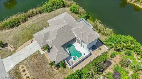 2534 NE 20th Court Cape Coral FL 33909