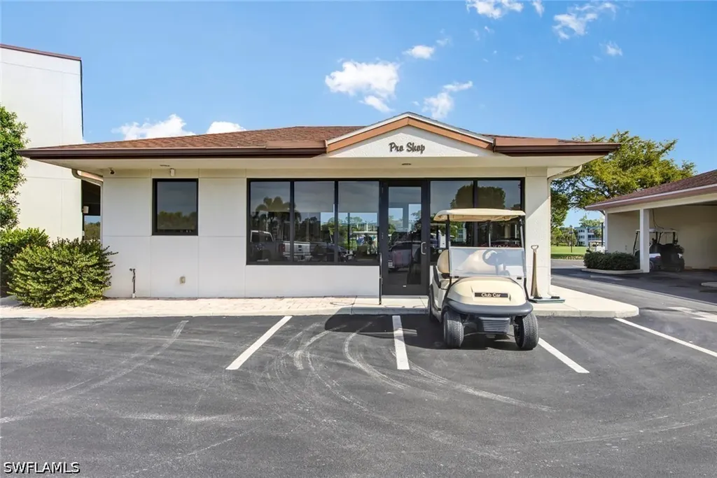 7402 Lake Breeze Drive Fort Myers FL 33907
