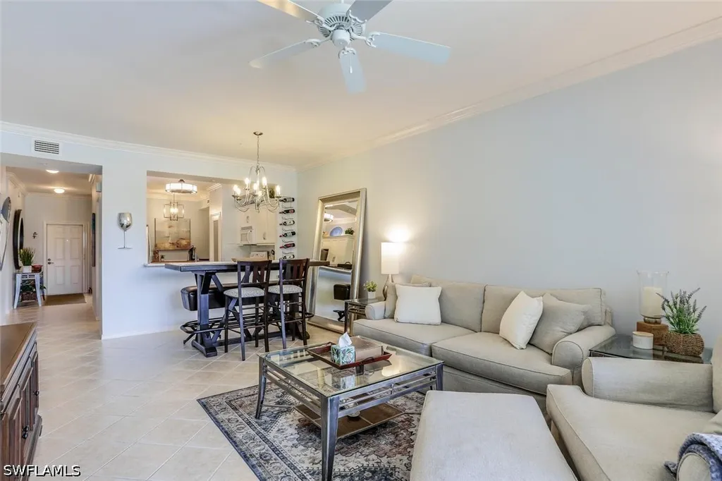 3996 Bishopwood Court E Naples FL 34114