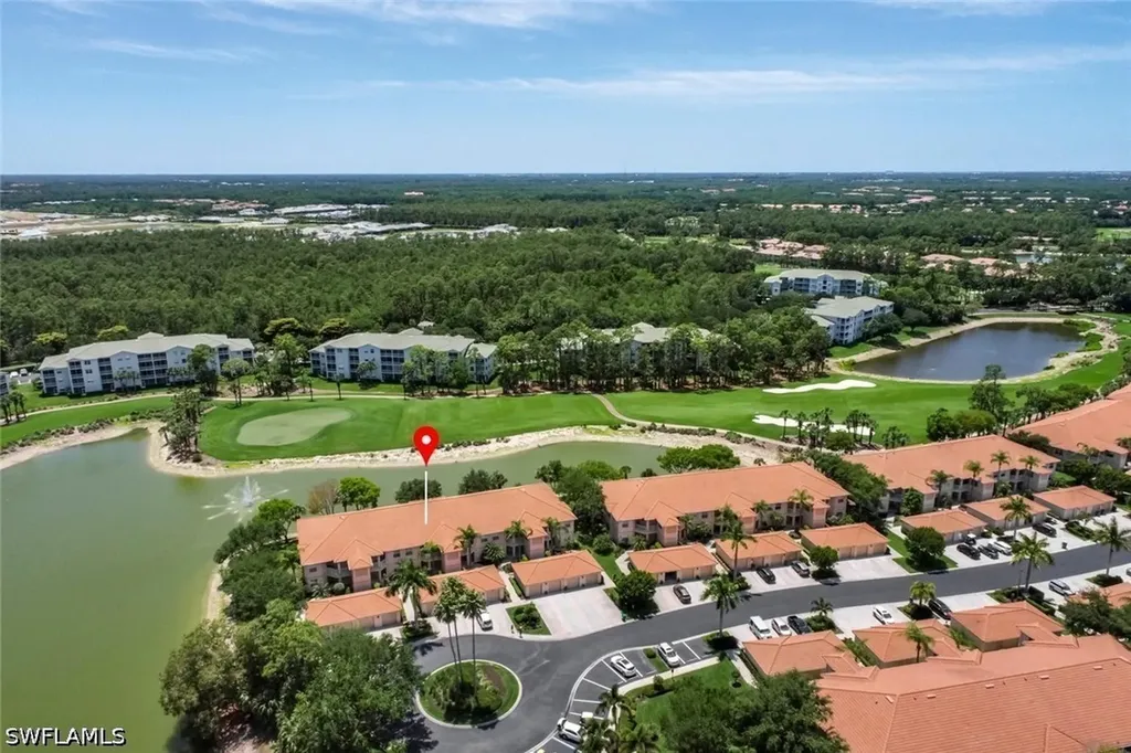 3996 Bishopwood Court E Naples FL 34114