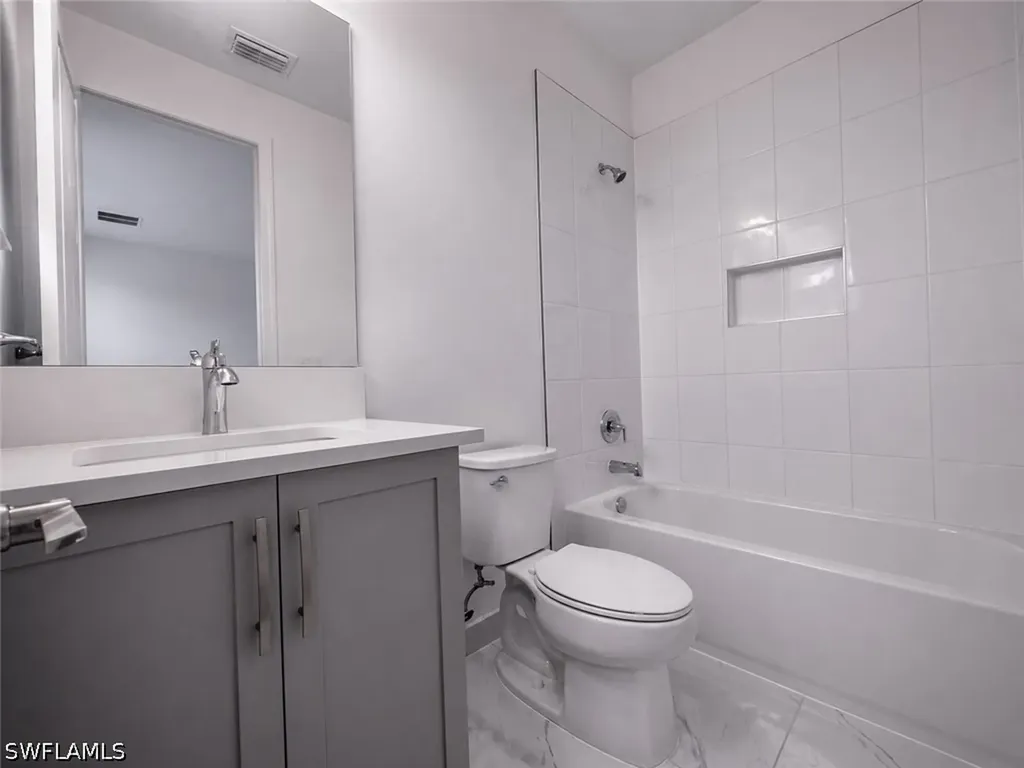 12236 Red Pine Place Estero FL 33928