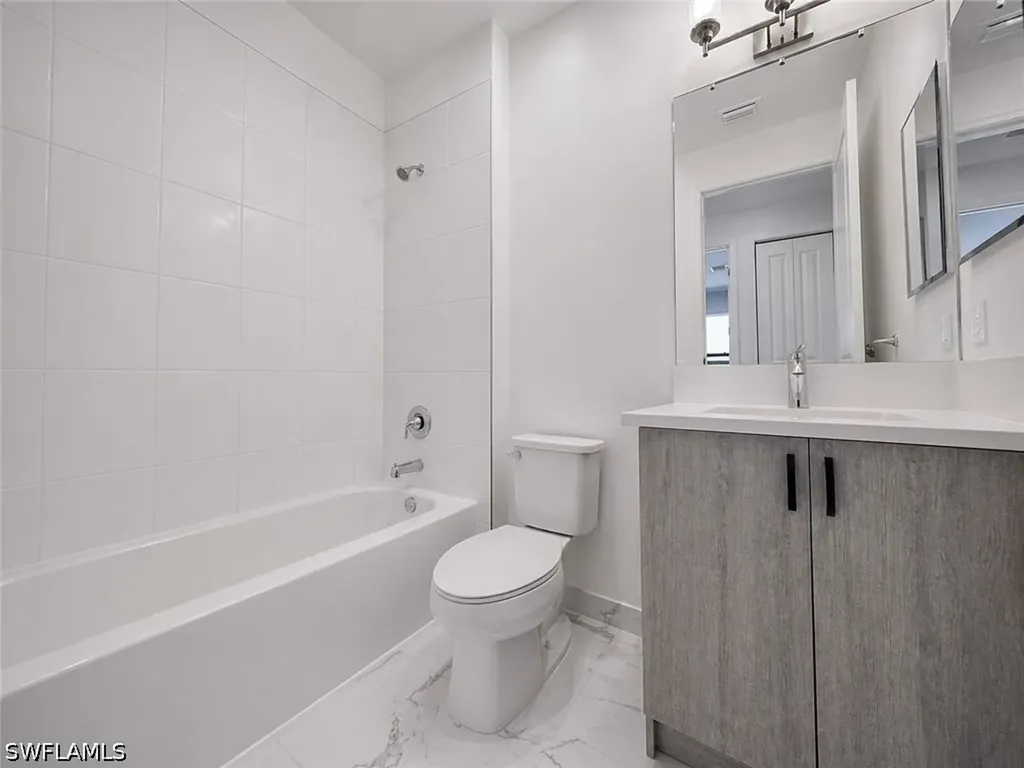 12236 Red Pine Place Estero FL 33928