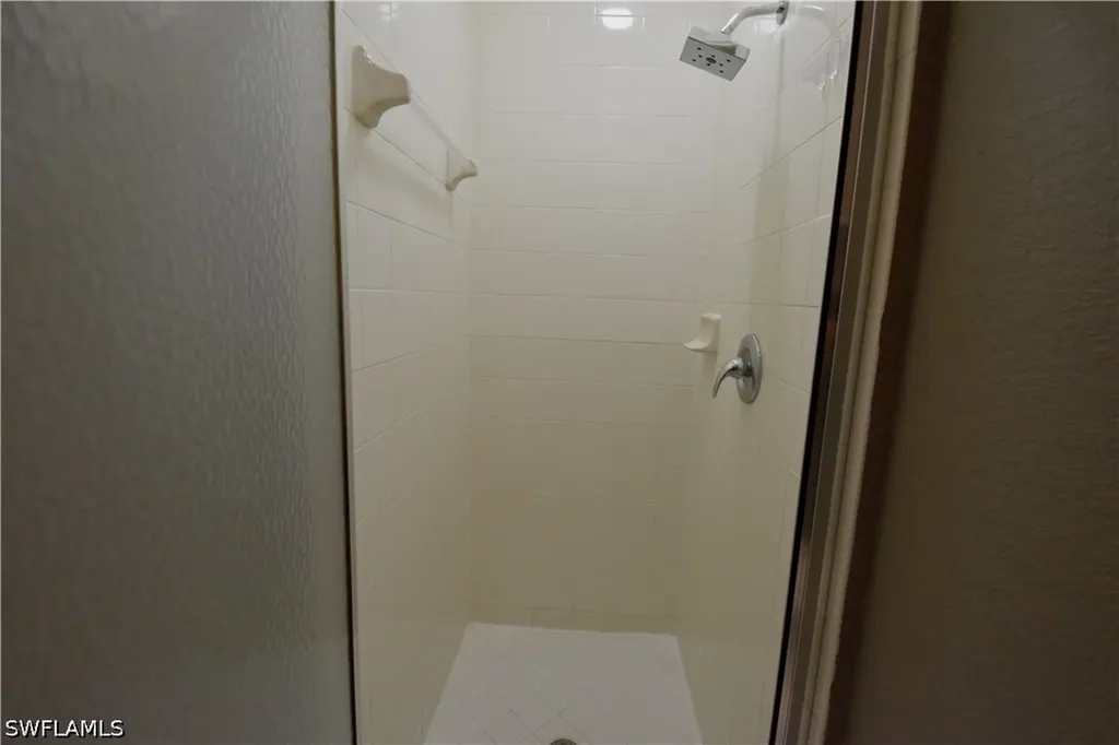 19949 Lake Vista Circle Lehigh Acres FL 33936