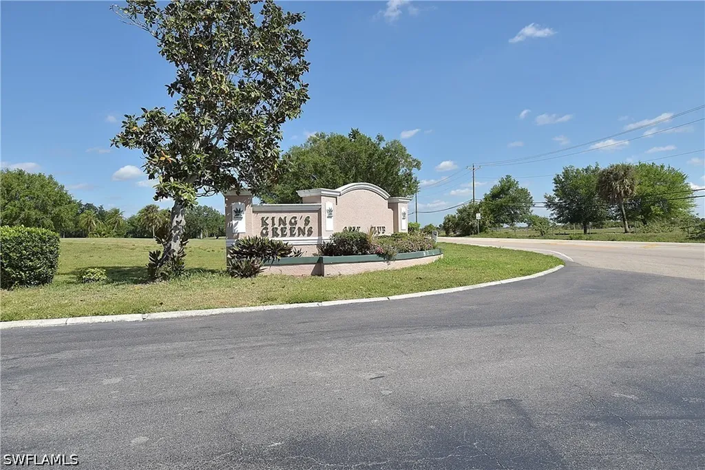 19949 Lake Vista Circle Lehigh Acres FL 33936
