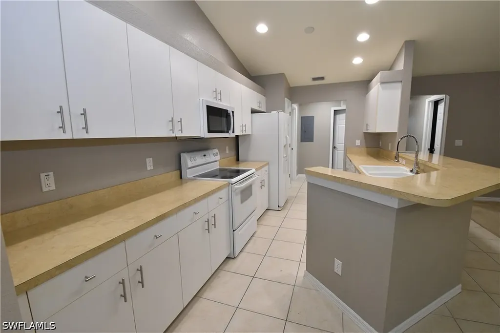 19949 Lake Vista Circle Lehigh Acres FL 33936