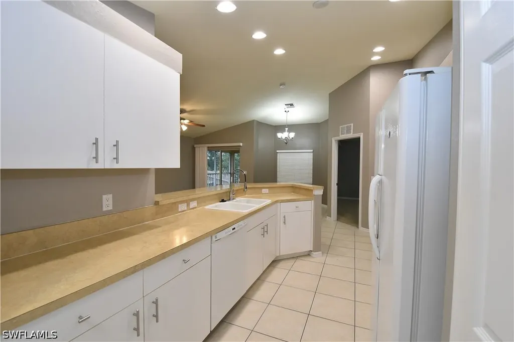 19949 Lake Vista Circle Lehigh Acres FL 33936