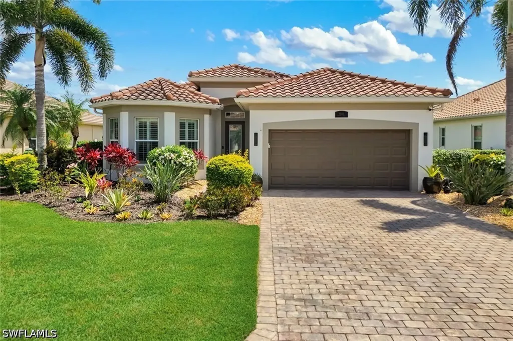 9104 Graphite Circle Naples FL 34120