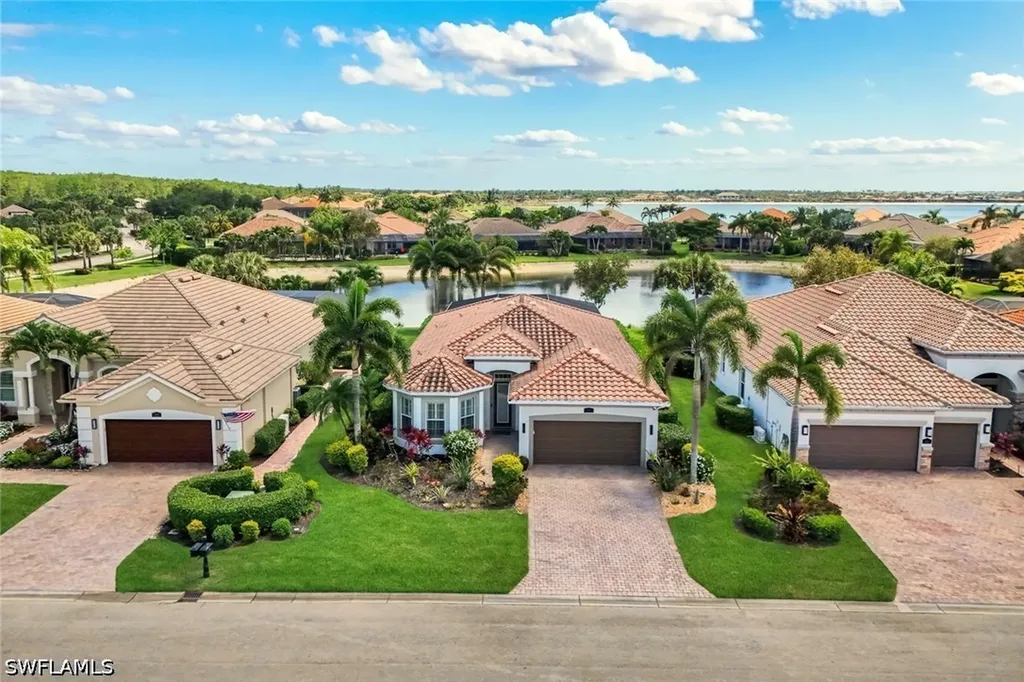 9104 Graphite Circle Naples FL 34120