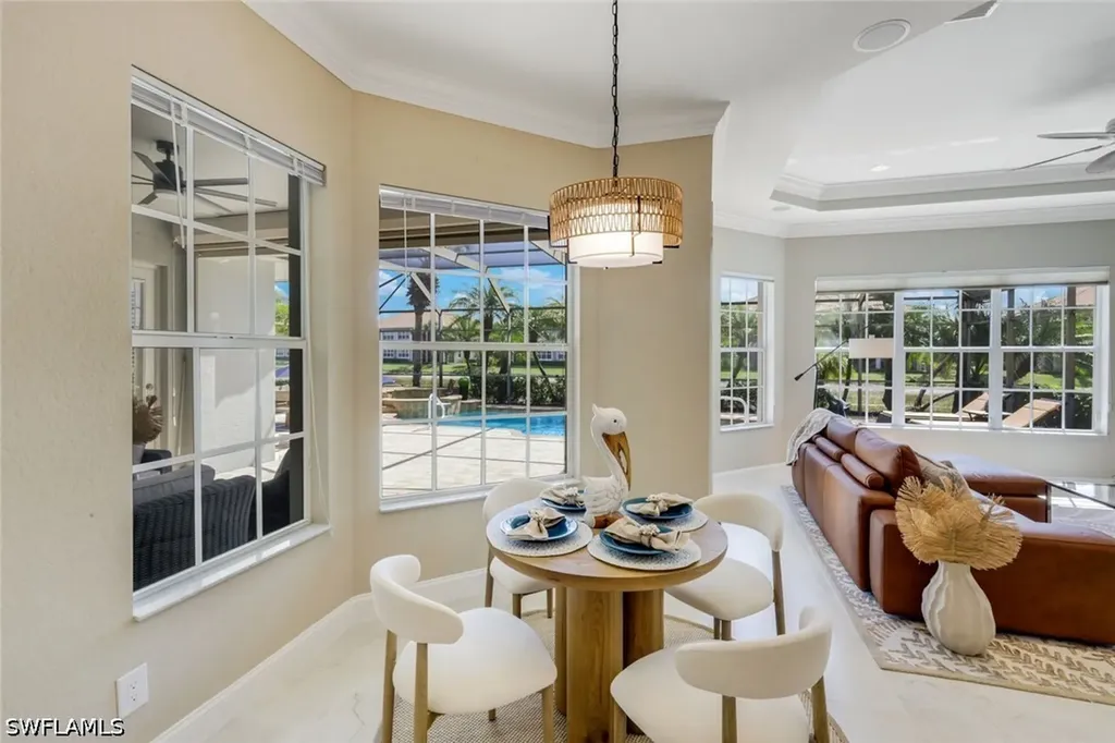 8810 Spinner Cove Lane Naples FL 34120