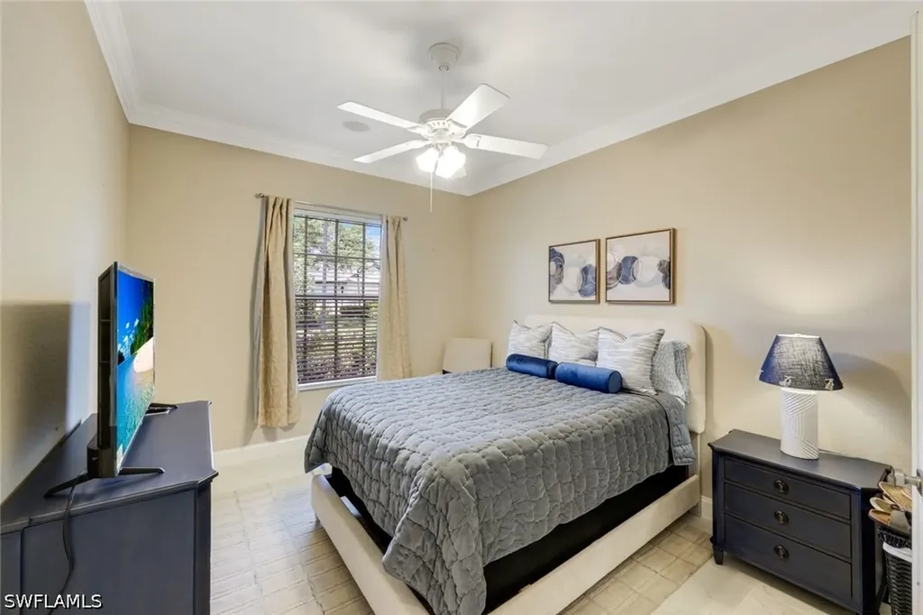 8810 Spinner Cove Lane Naples FL 34120