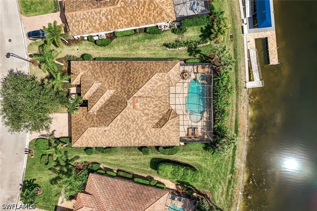 8810 Spinner Cove Lane Naples FL 34120