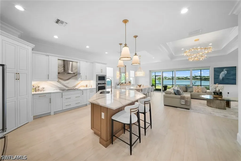 8923 Gustavia Court Naples FL 34112
