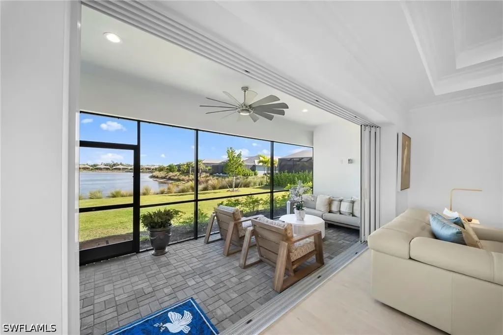 8923 Gustavia Court Naples FL 34112