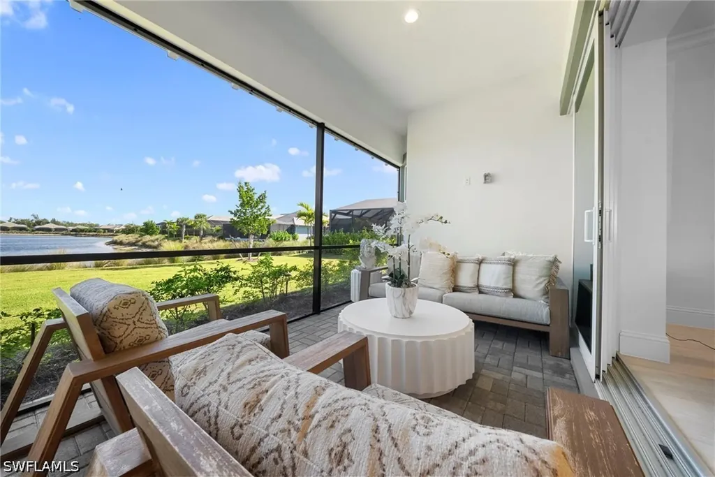 8923 Gustavia Court Naples FL 34112