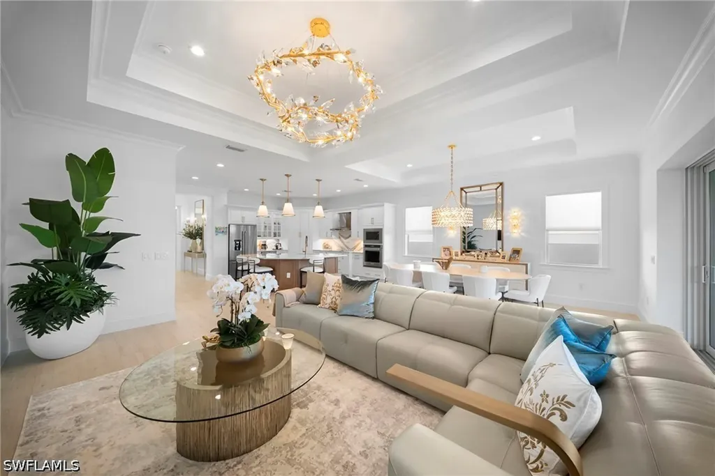 8923 Gustavia Court Naples FL 34112