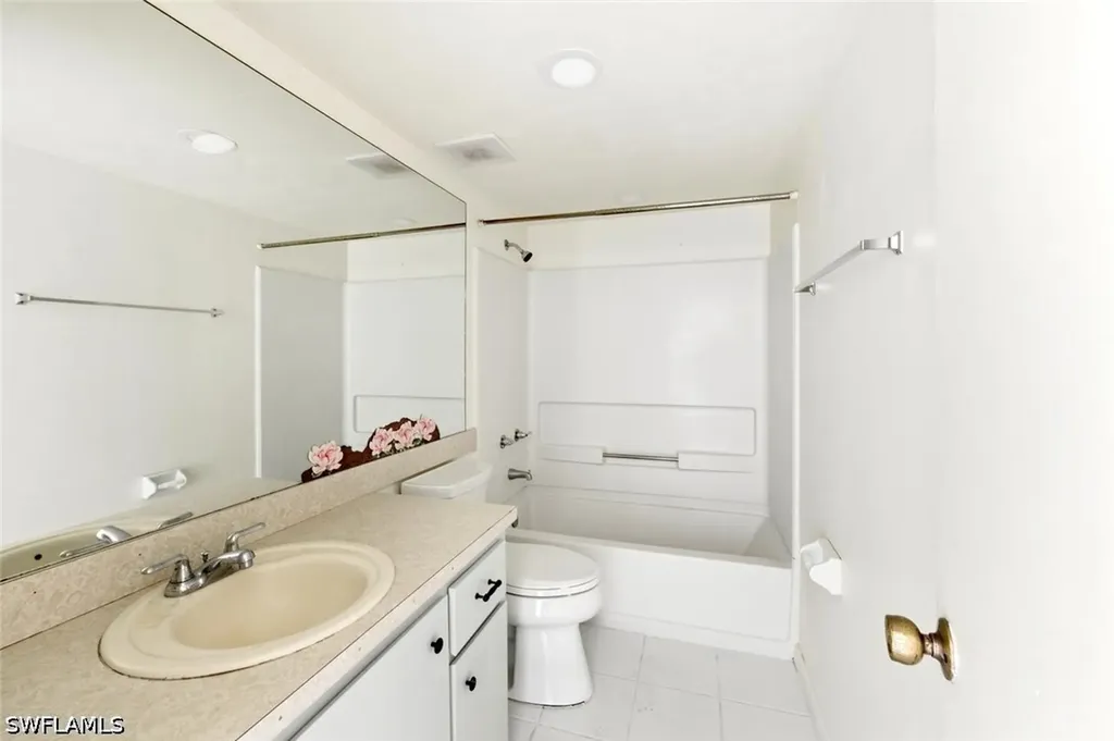 3420 Frosty Way Naples FL 34112