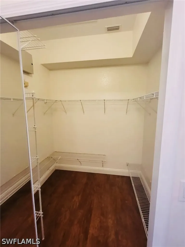 7512 Bristol Circle Naples FL 34120