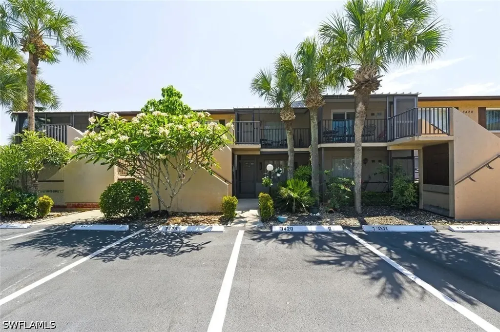 3420 Frosty Way Naples FL 34112