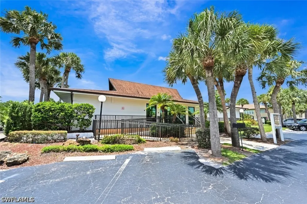 3420 Frosty Way Naples FL 34112