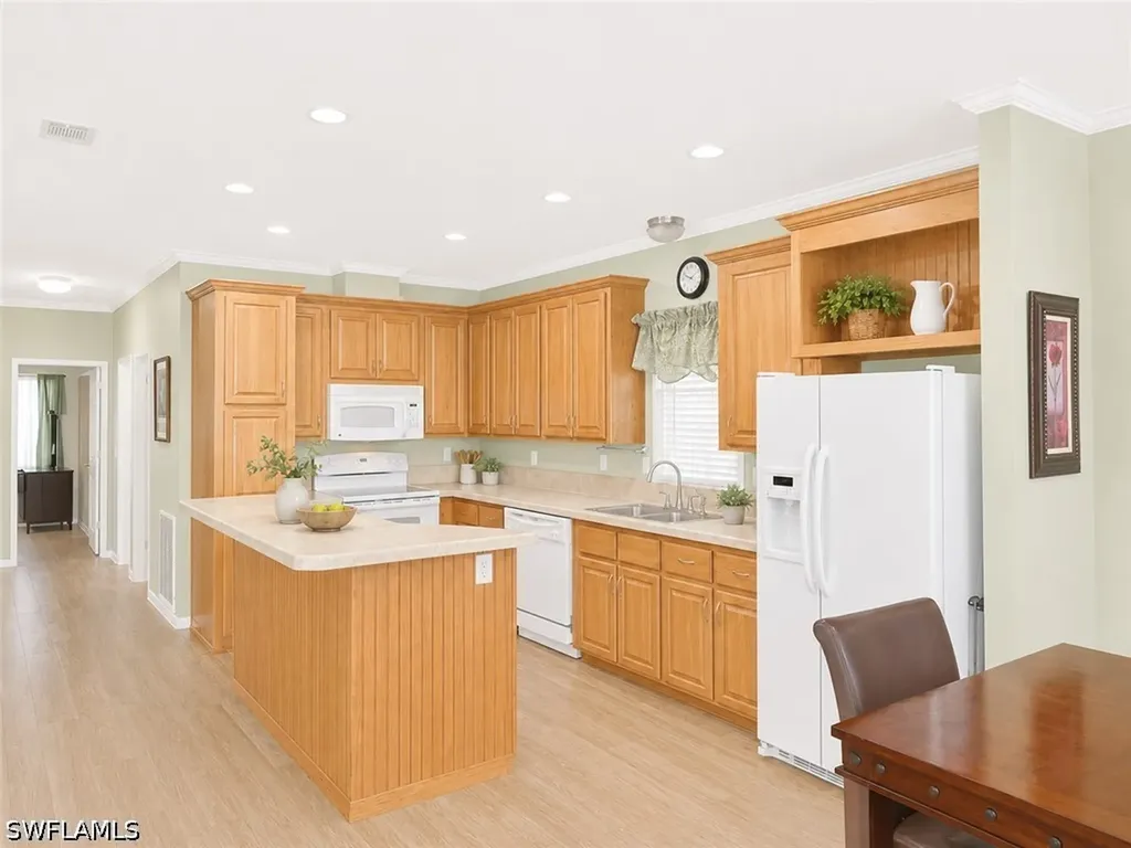 20472 Luettich Lane Estero FL 33928