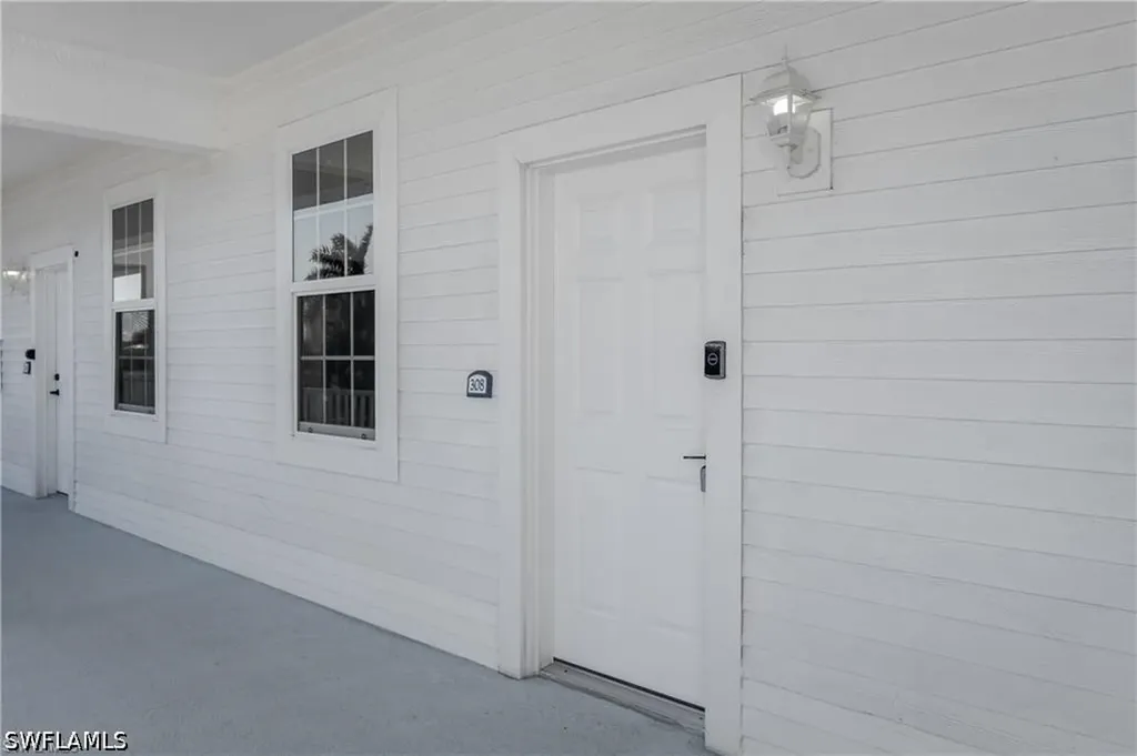 160 Palm Street Marco Island FL 34145