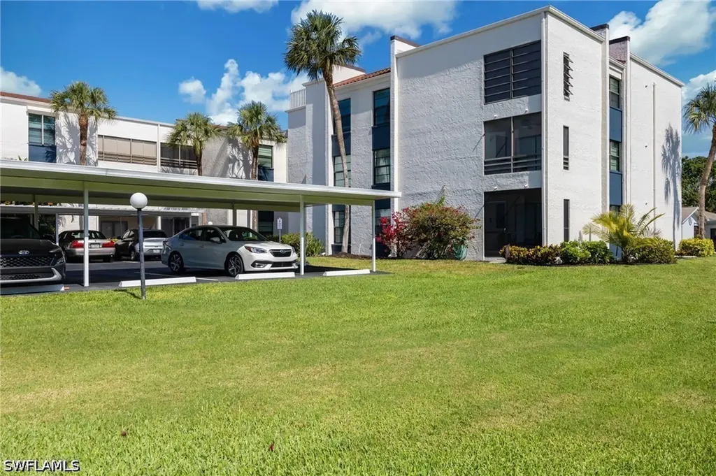 3605 Boca Ciega Drive Naples FL 34112