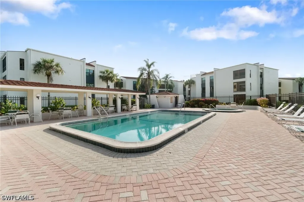 3605 Boca Ciega Drive Naples FL 34112