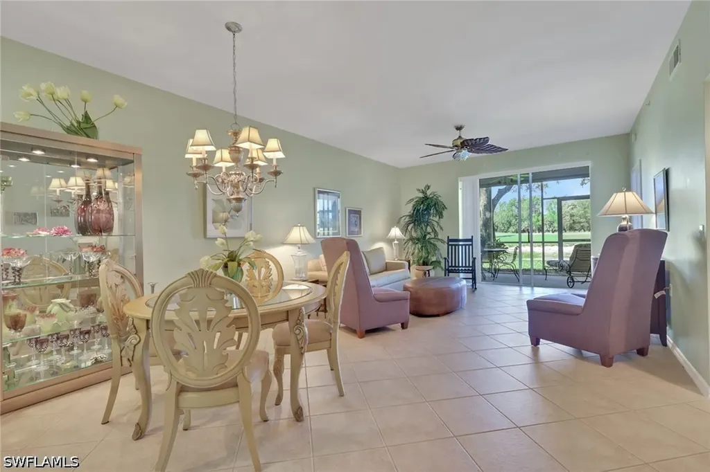 3850 Sawgrass Way Naples FL 34112
