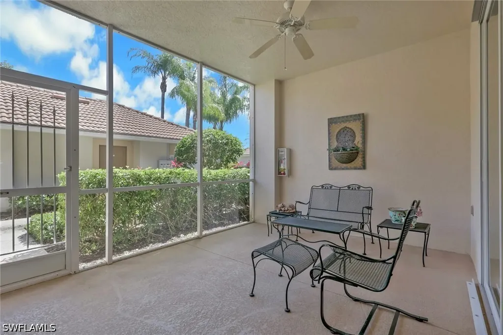 3850 Sawgrass Way Naples FL 34112