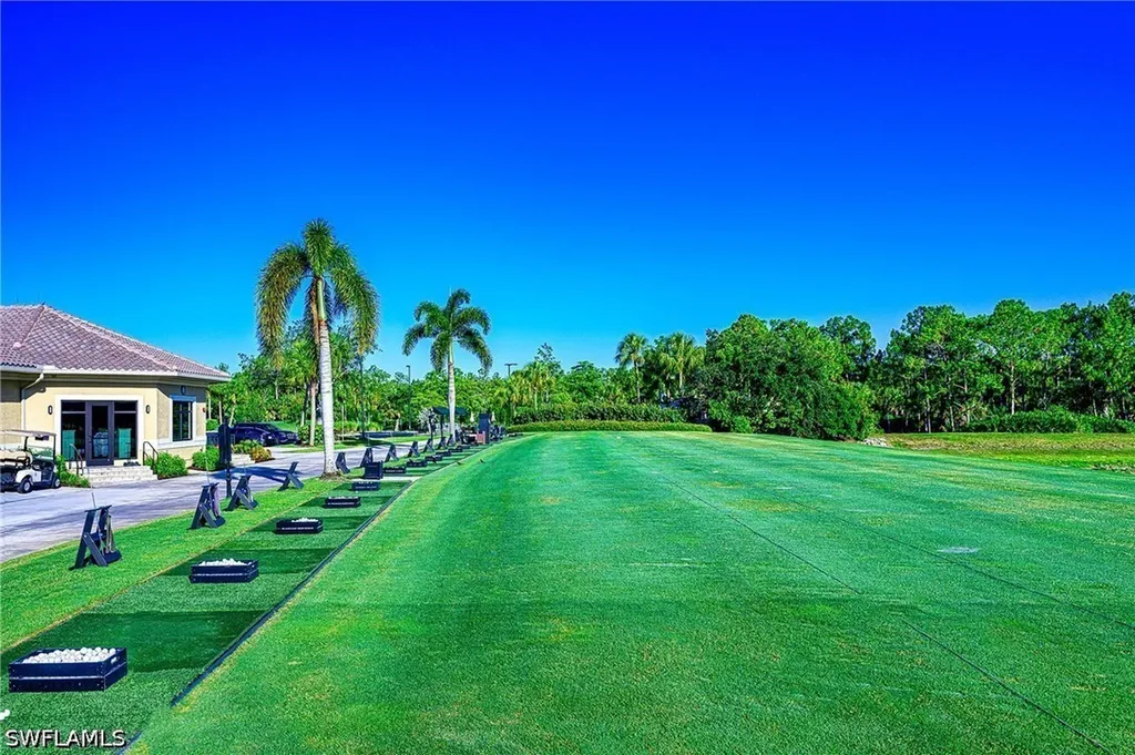 3850 Sawgrass Way Naples FL 34112
