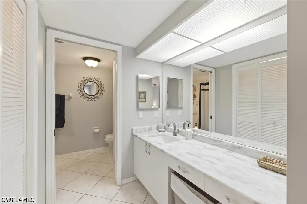 7340 Glenmoor Lane Naples FL 34104