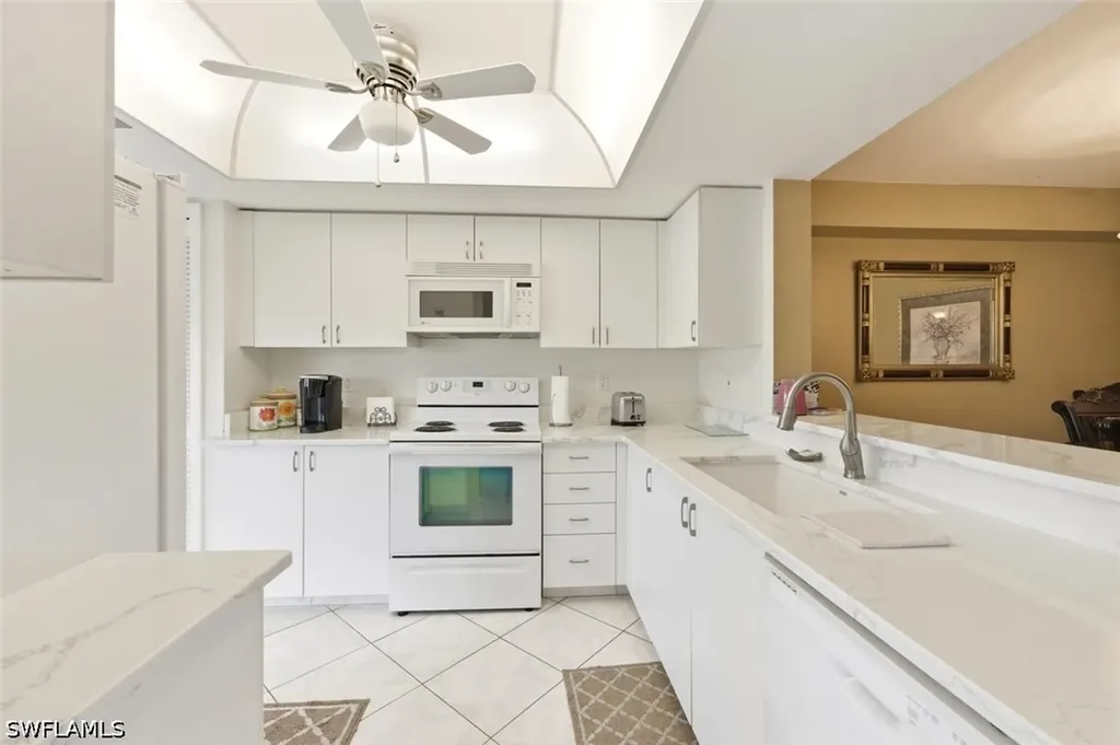 7340 Glenmoor Lane Naples FL 34104