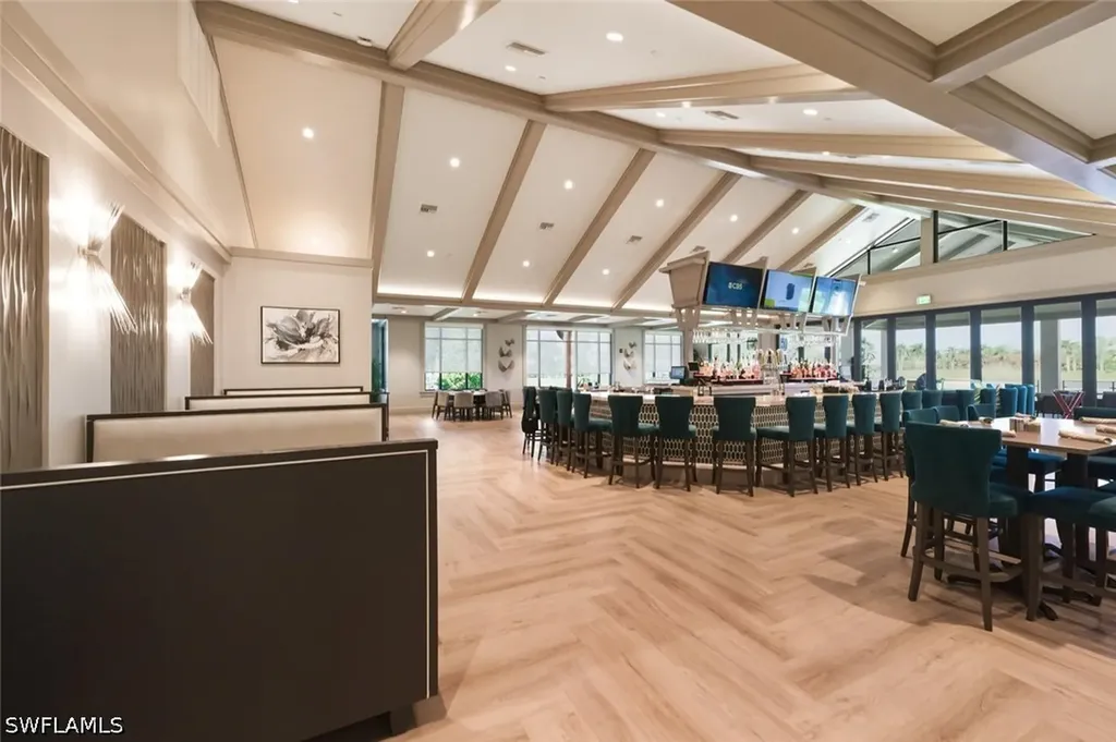 7340 Glenmoor Lane Naples FL 34104