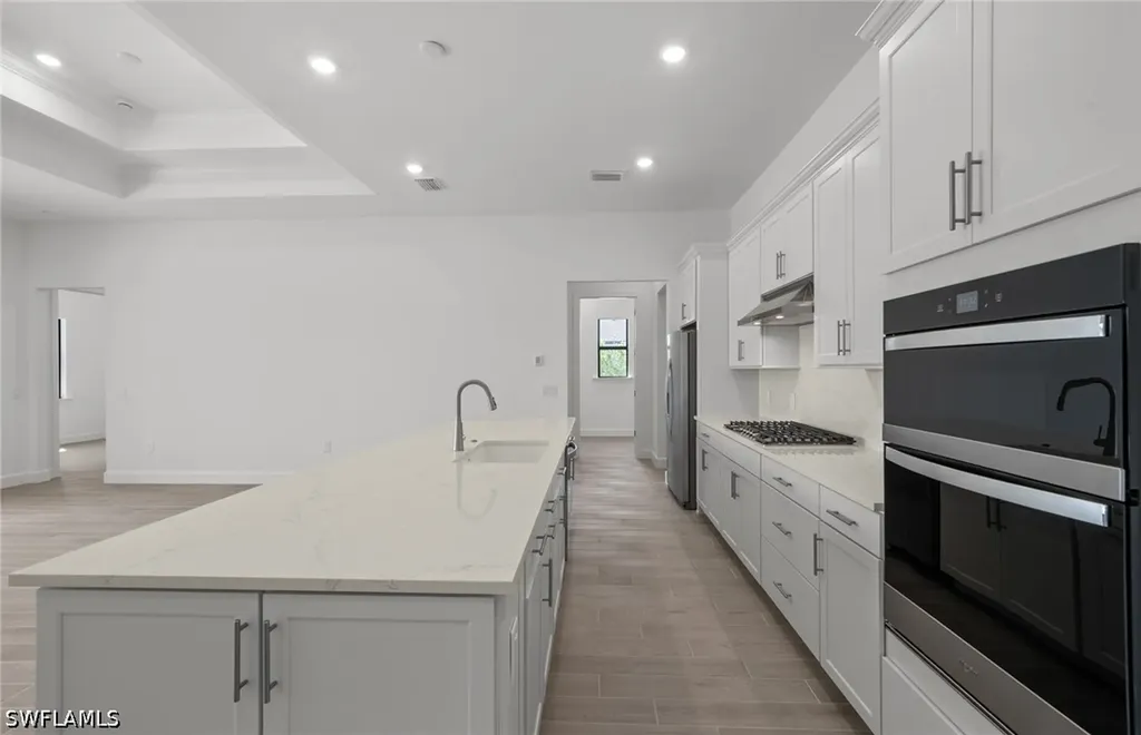 2082 Don Benito Way Naples FL 34120
