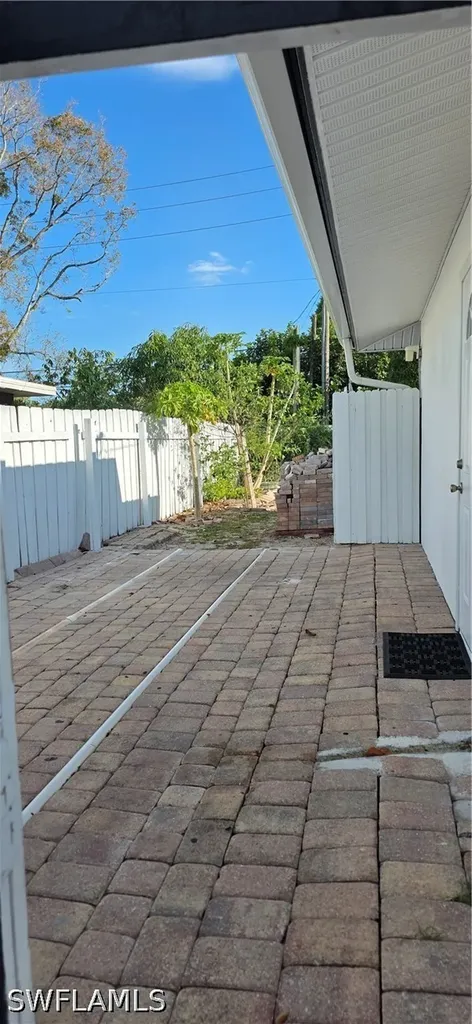 4148 23rd Place SW Naples FL 34116