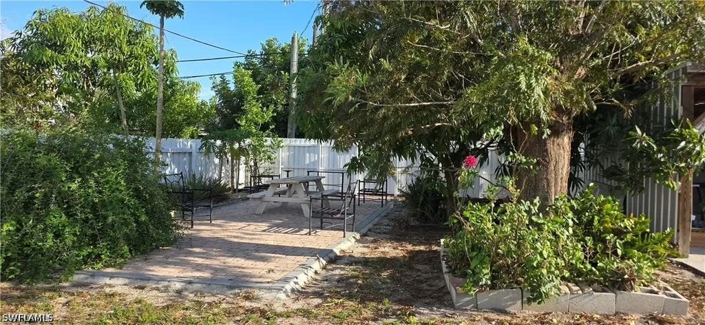 4148 23rd Place SW Naples FL 34116