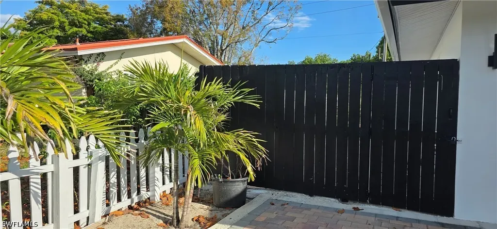 4148 23rd Place SW Naples FL 34116
