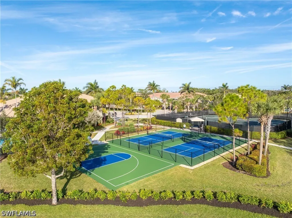 6532 Monterey Point Naples FL 34105